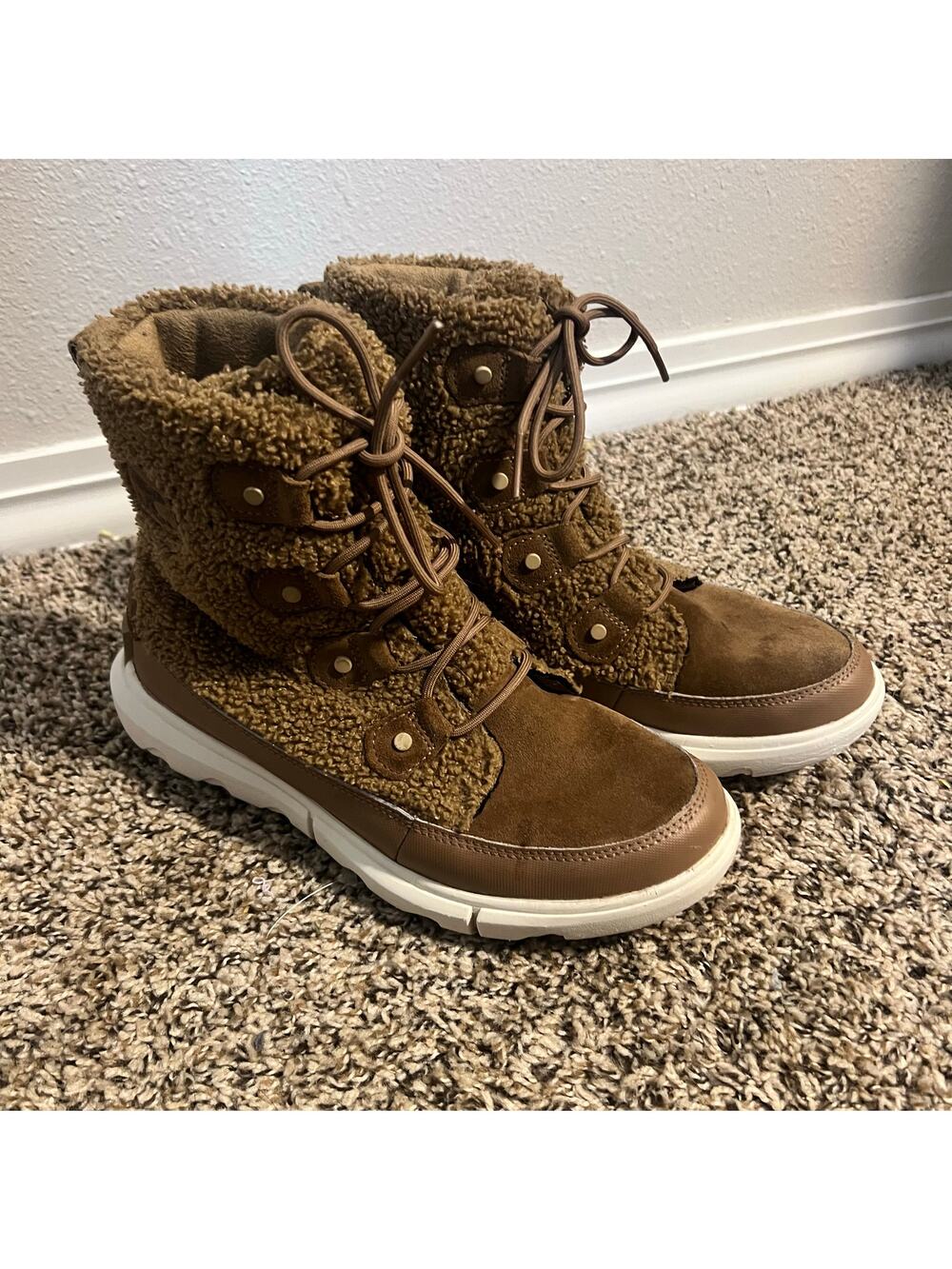 Sorel Women's Explorer II Joan Cozy Boot Tan/Brown Waterproof Size 9.5